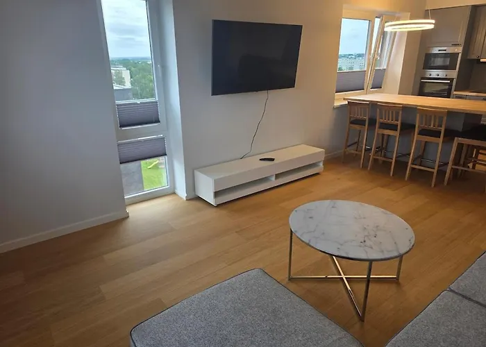 Spacious And Cozy In Апартаменты