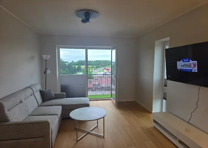 Spacious And Cozy In Tartu